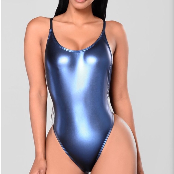 Fashion Nova Other - FashionNova blue Metallic suit